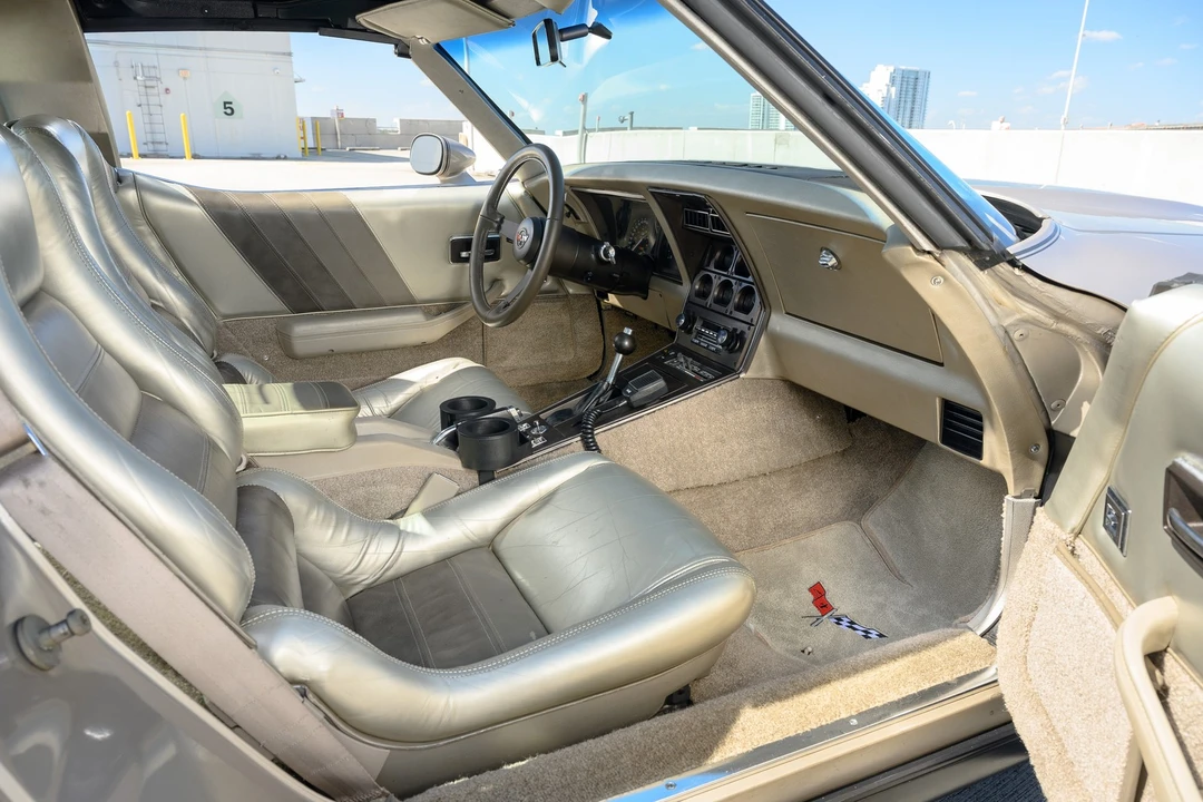 1982 Chevrolet - Image 9 of 19