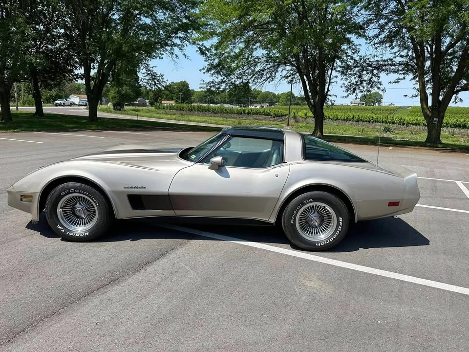 1982 Chevrolet Corvette C3 - Image 2 of 7