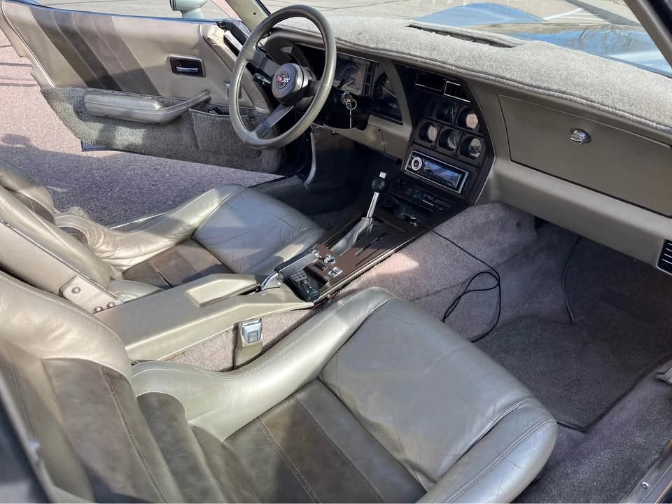 1982 Chevrolet Corvette C3 - Image 6 of 12