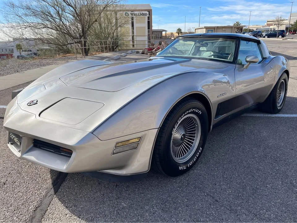 1982 Chevrolet Corvette C3 - Image 9 of 12
