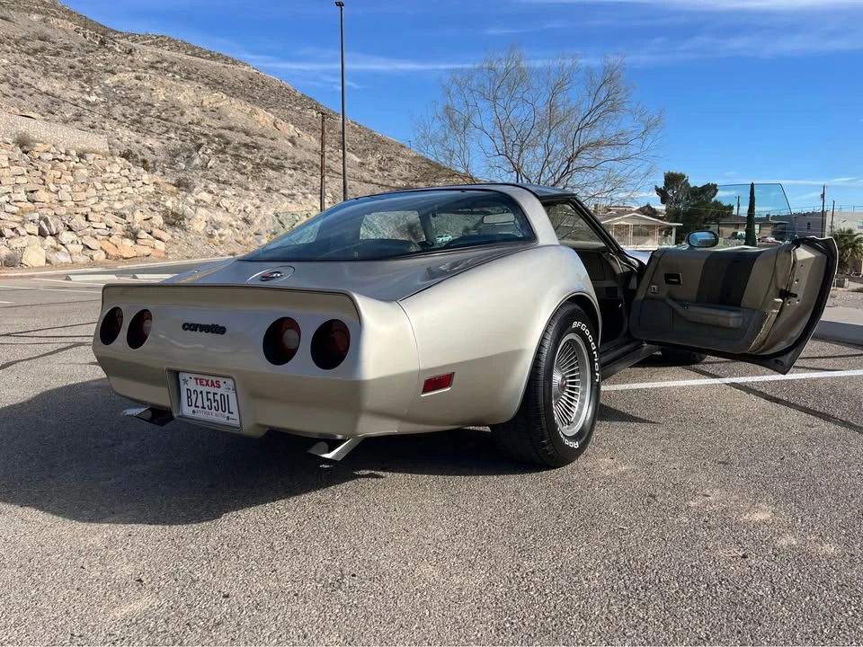 1982 Chevrolet Corvette C3 - Image 2 of 12