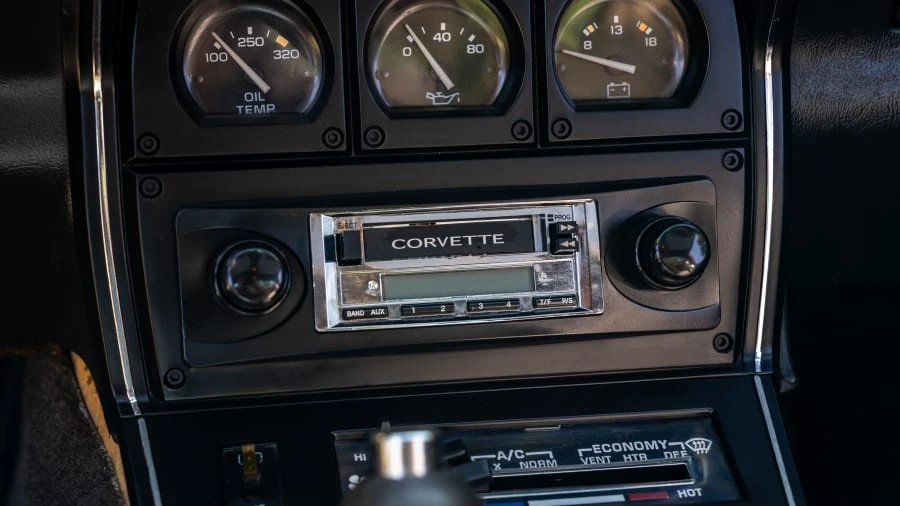 1982 Chevrolet Corvette C3 - Image 22 of 28