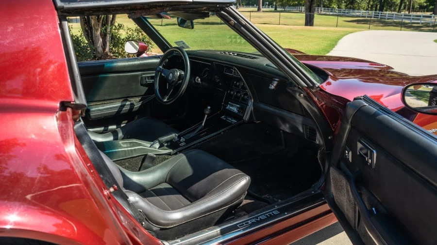 1982 Chevrolet Corvette C3 - Image 27 of 28