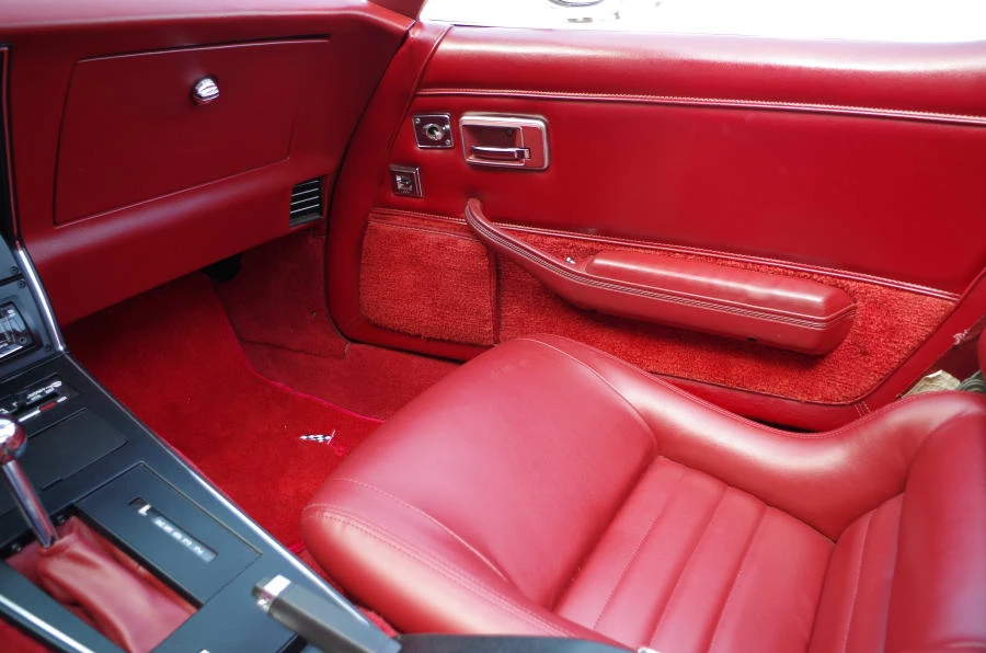 1982 Chevrolet Corvette C3 - Image 6 of 12