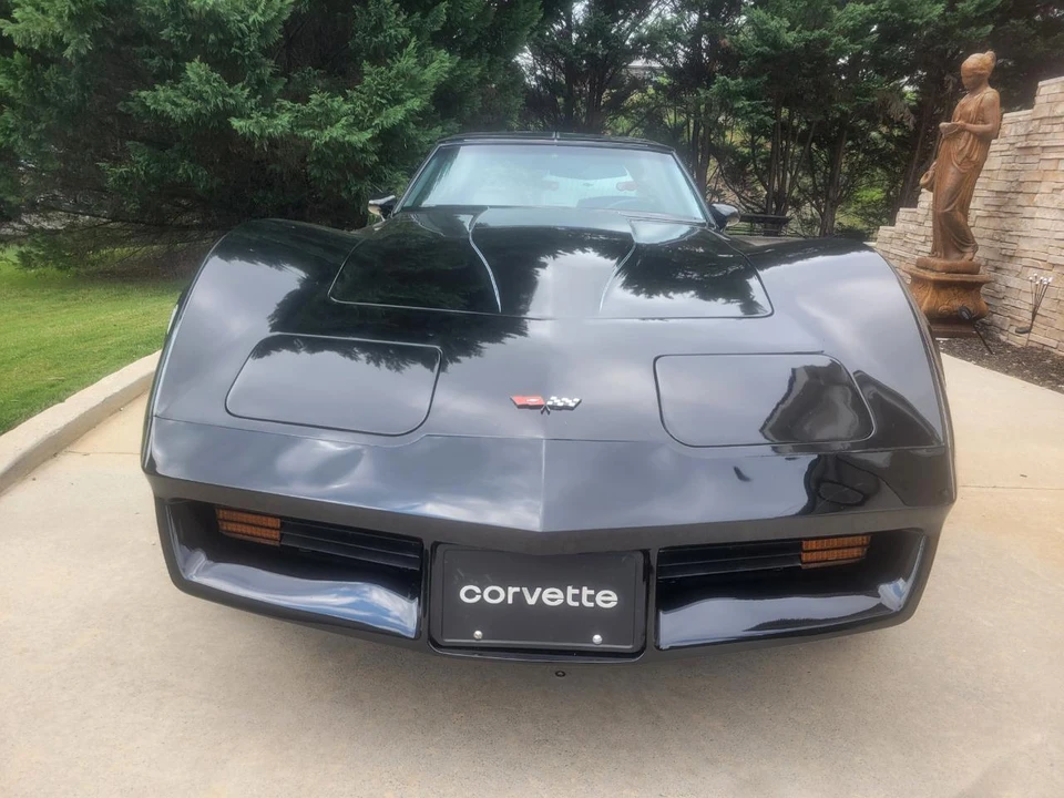 1982 Chevrolet Corvette C3 - Image 3 of 31