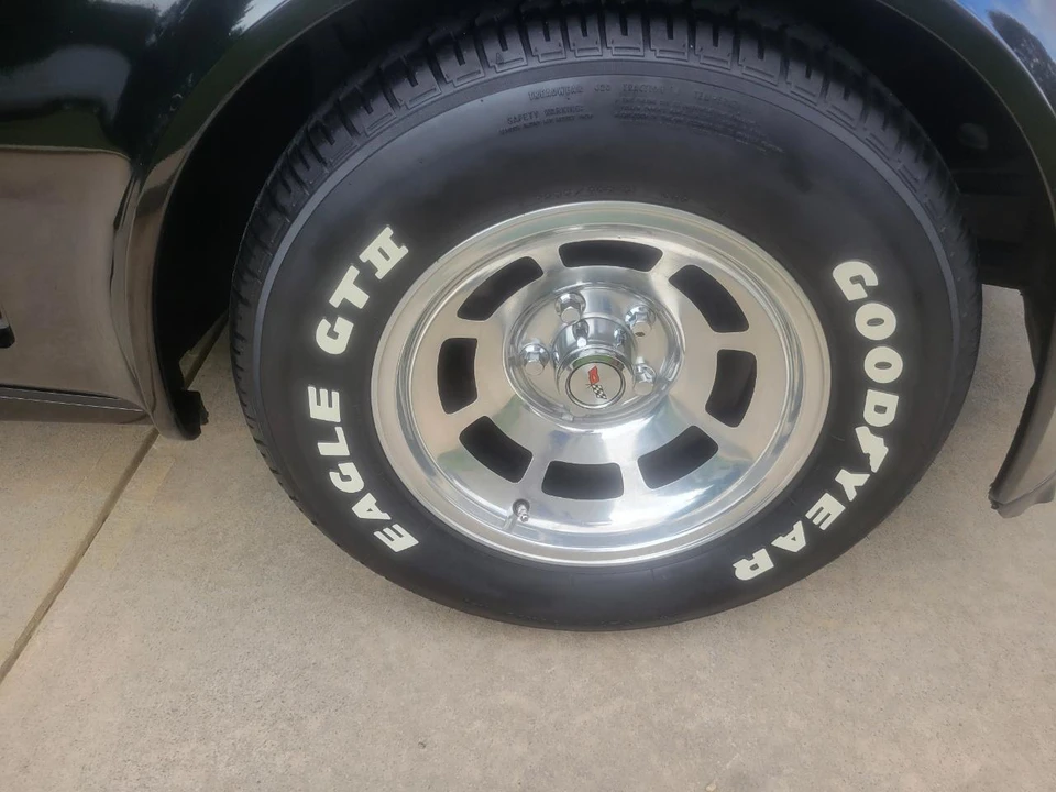 1982 Chevrolet Corvette C3 - Image 19 of 31