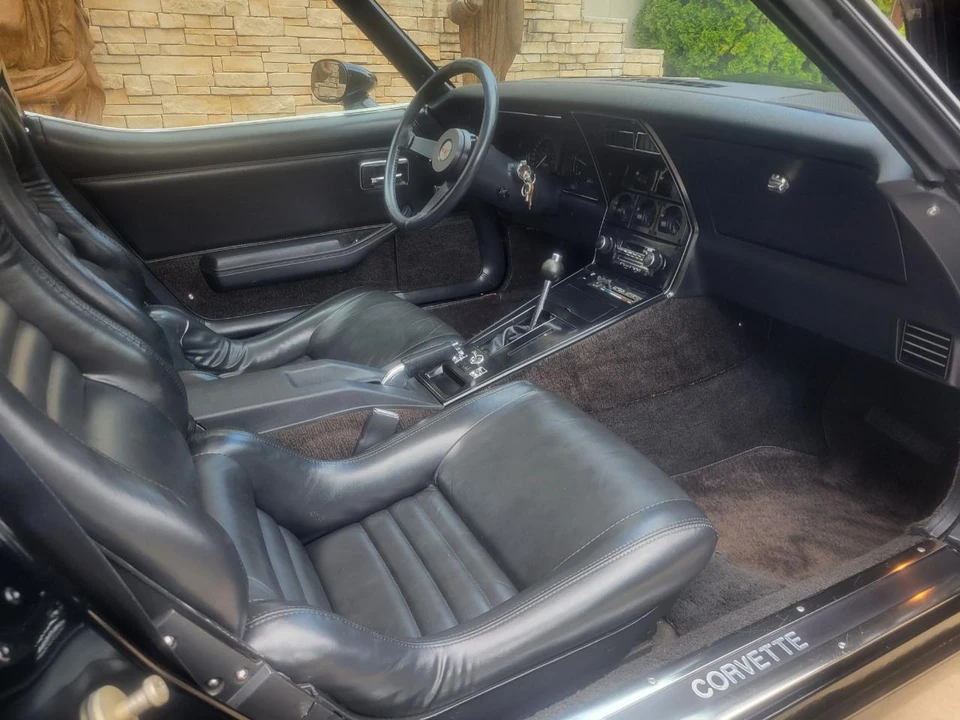 1982 Chevrolet Corvette C3 - Image 24 of 31