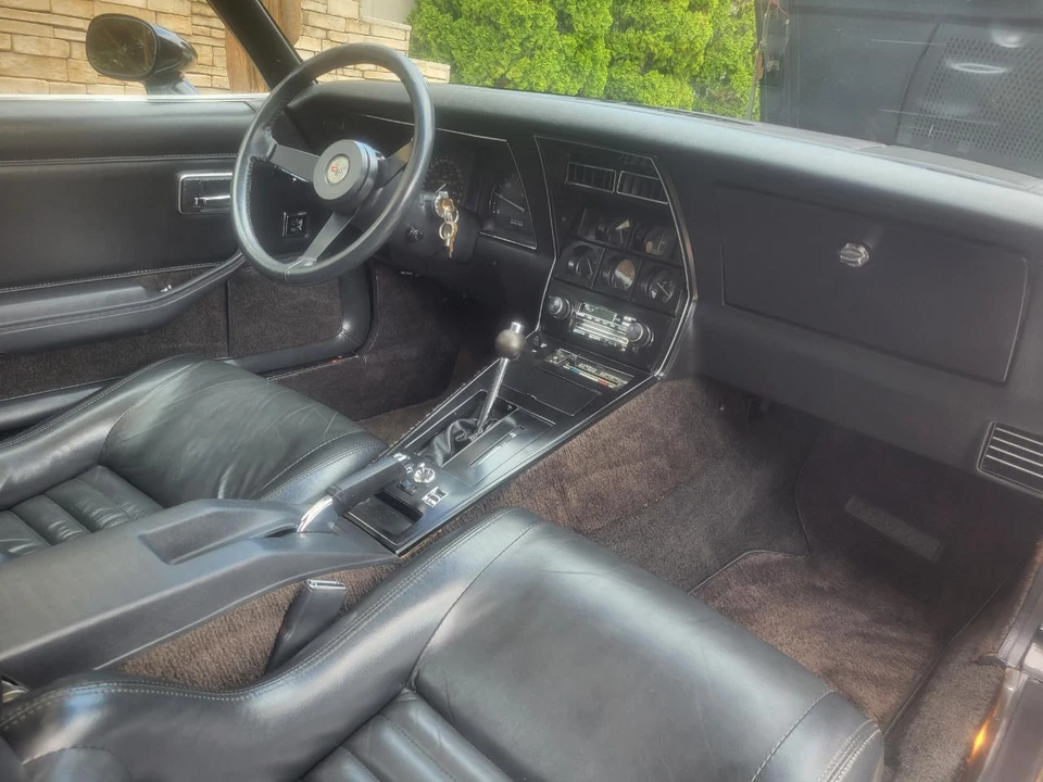 1982 Chevrolet Corvette C3 - Image 25 of 31