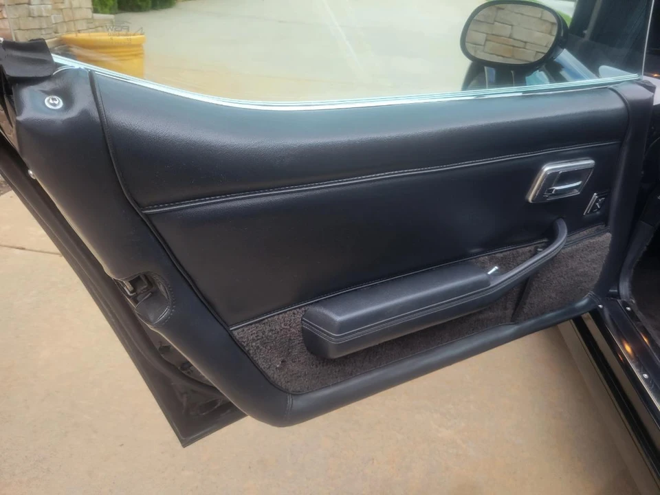 1982 Chevrolet Corvette C3 - Image 30 of 31