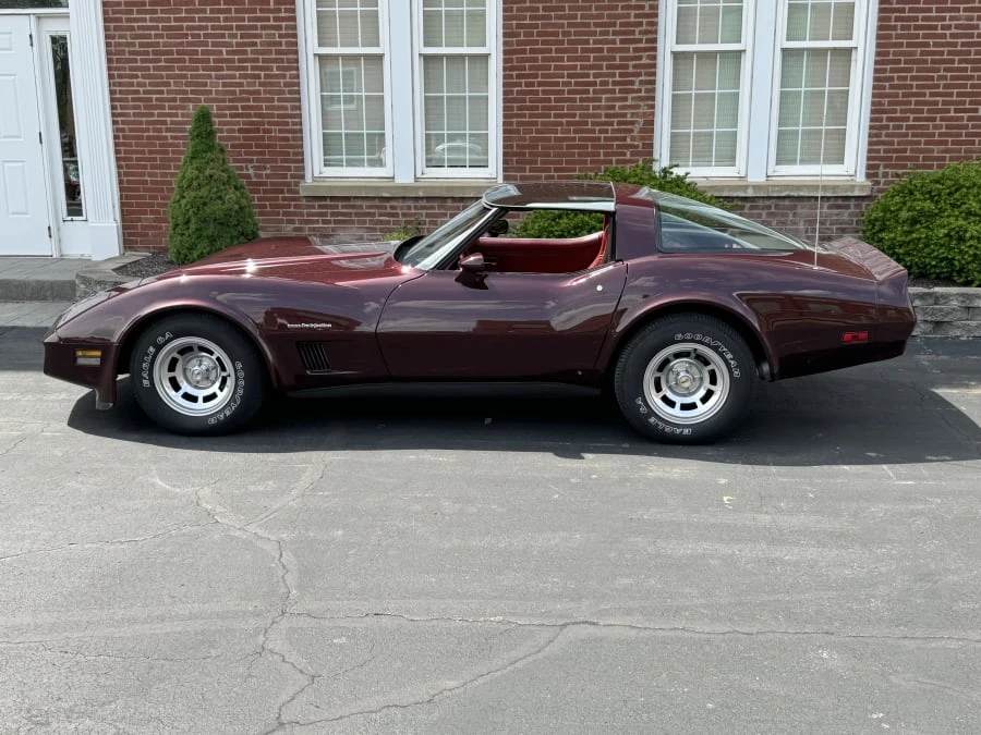 1982 Chevrolet Corvette C3 - Image 2 of 7