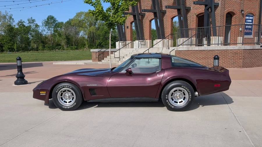 1982 Chevrolet Corvette C3 - Image 2 of 7