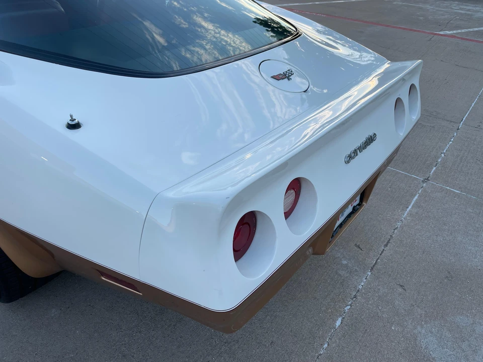 1982 Chevrolet Corvette C3 - Image 30 of 31