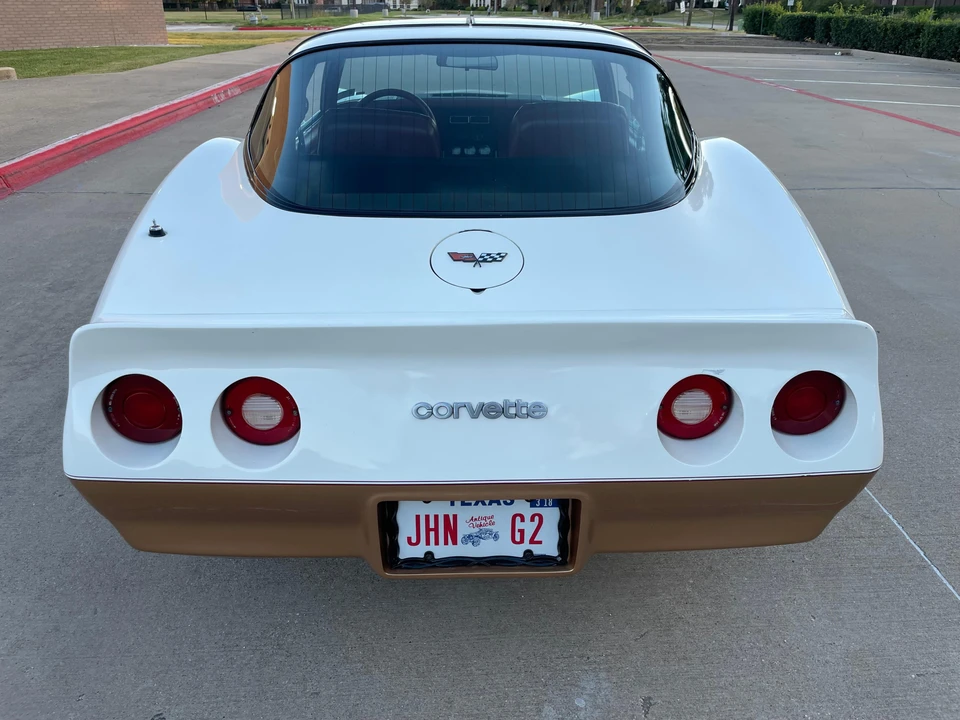 1982 Chevrolet Corvette C3 - Image 8 of 31