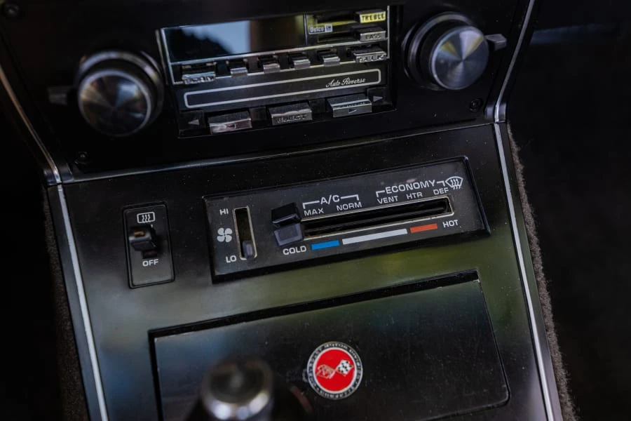 1982 Chevrolet Corvette C3 - Image 25 of 31