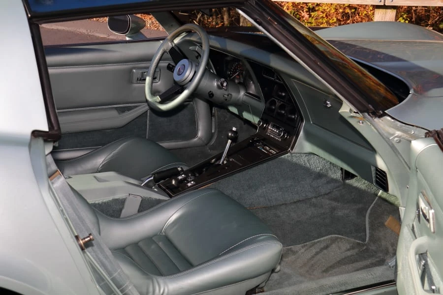 1982 Chevrolet Corvette C3 - Image 19 of 31