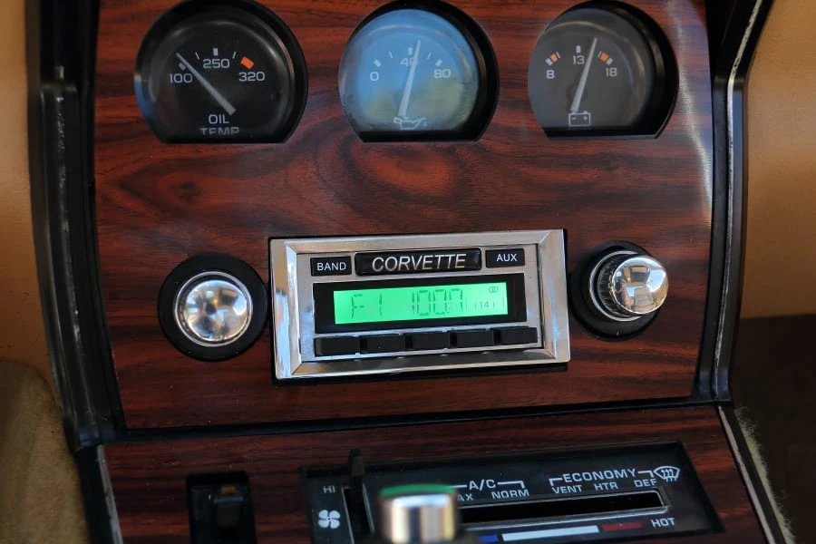 1982 Chevrolet Corvette C3 - Image 15 of 21