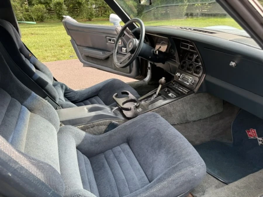 1982 Chevrolet Corvette C3 - Image 13 of 14