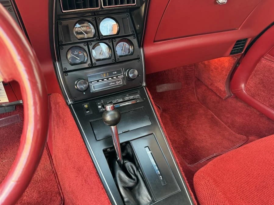 1982 Chevrolet Corvette C3 - Image 10 of 16