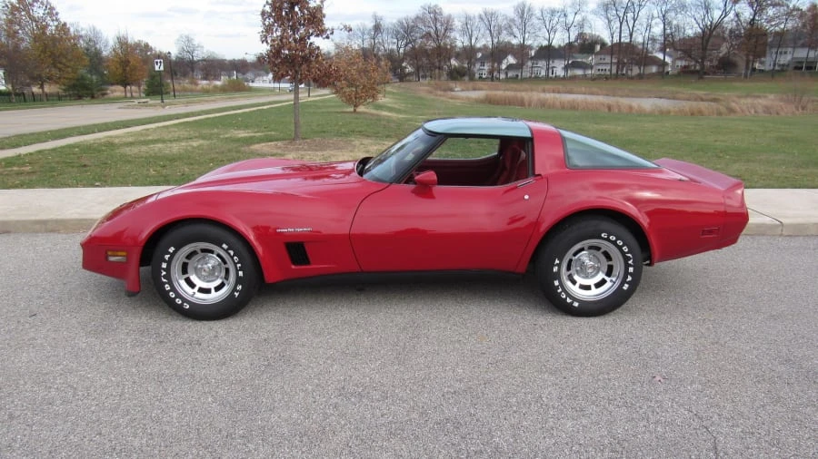 1982 Chevrolet Corvette C3 - Image 2 of 7