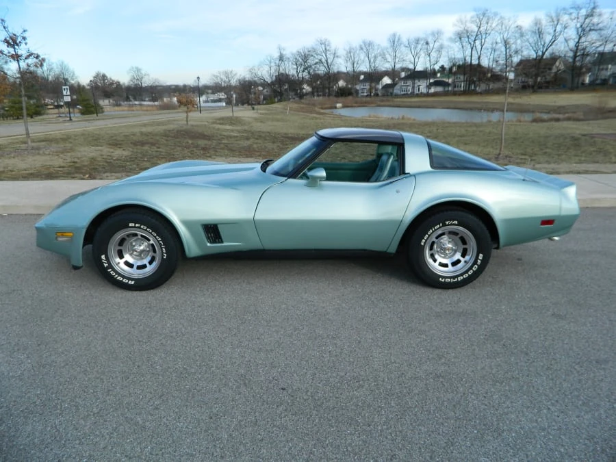 1982 Chevrolet Corvette C3 - Image 2 of 7