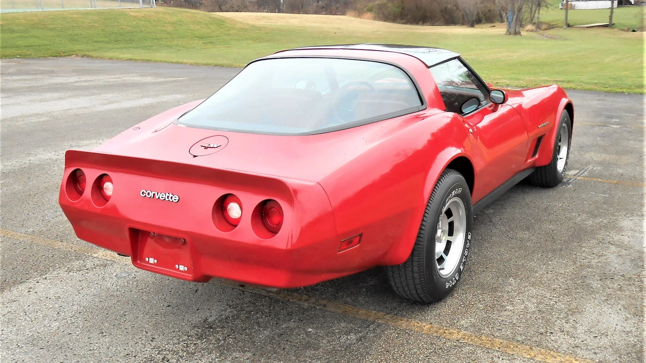 1982 Chevrolet Corvette C3 - Image 19 of 21