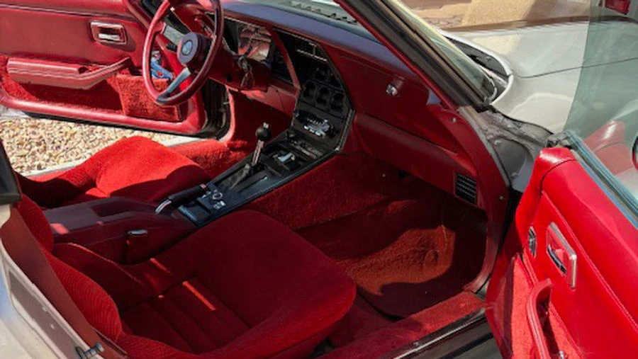 1982 Chevrolet Corvette C3 - Image 9 of 13