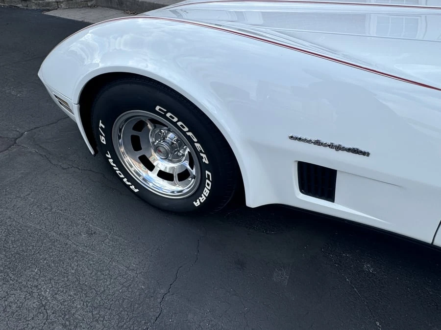 1982 Chevrolet Corvette C3 - Image 4 of 10