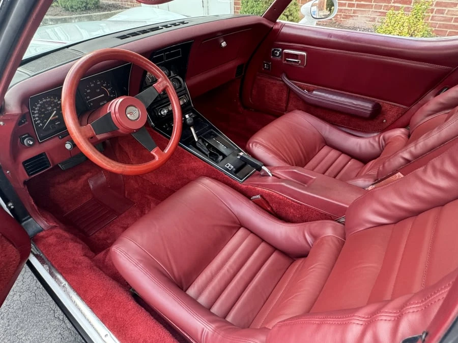 1982 Chevrolet Corvette C3 - Image 6 of 10