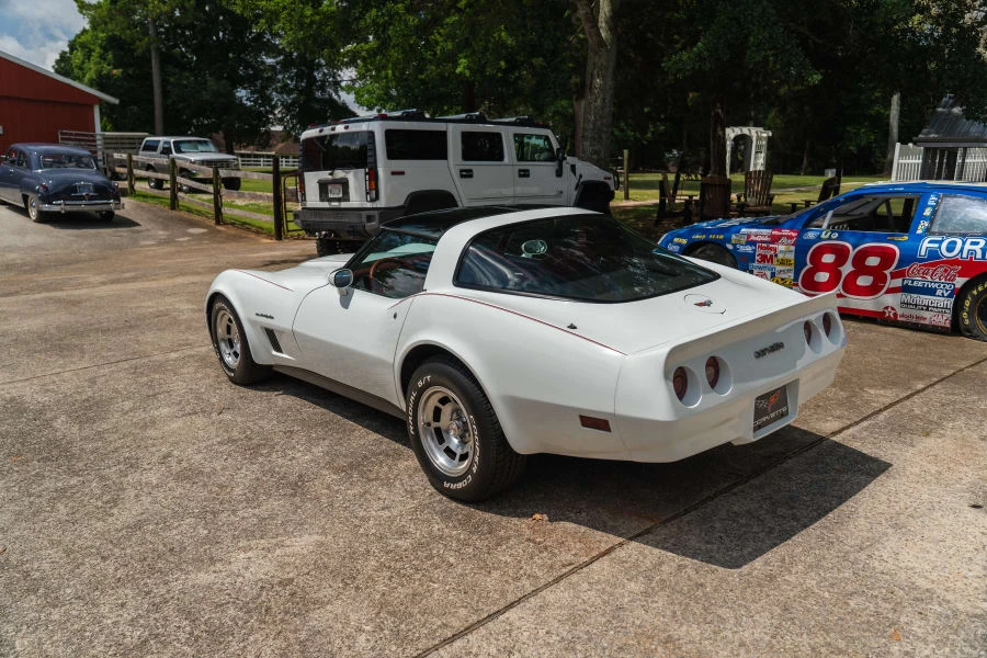 1982 Chevrolet Corvette C3 - Image 5 of 15