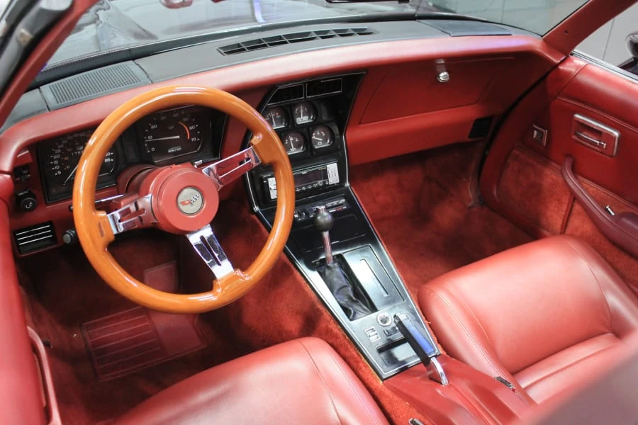 1982 Chevrolet Corvette C3 - Image 13 of 17