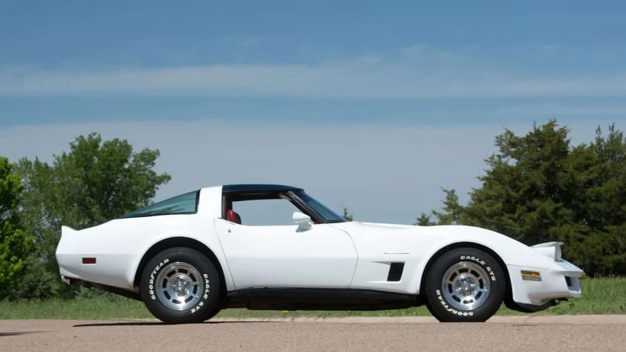 1982 Chevrolet Corvette C3 - Image 2 of 12