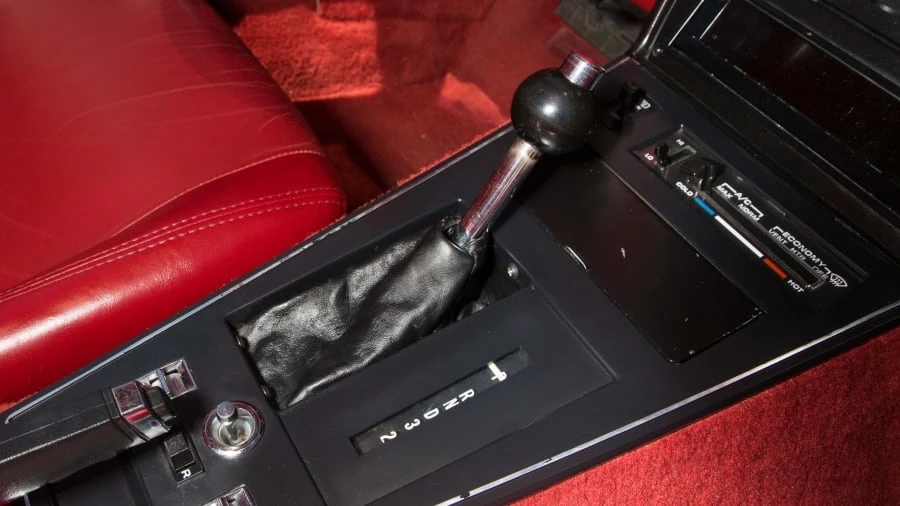 1982 Chevrolet Corvette C3 - Image 10 of 12