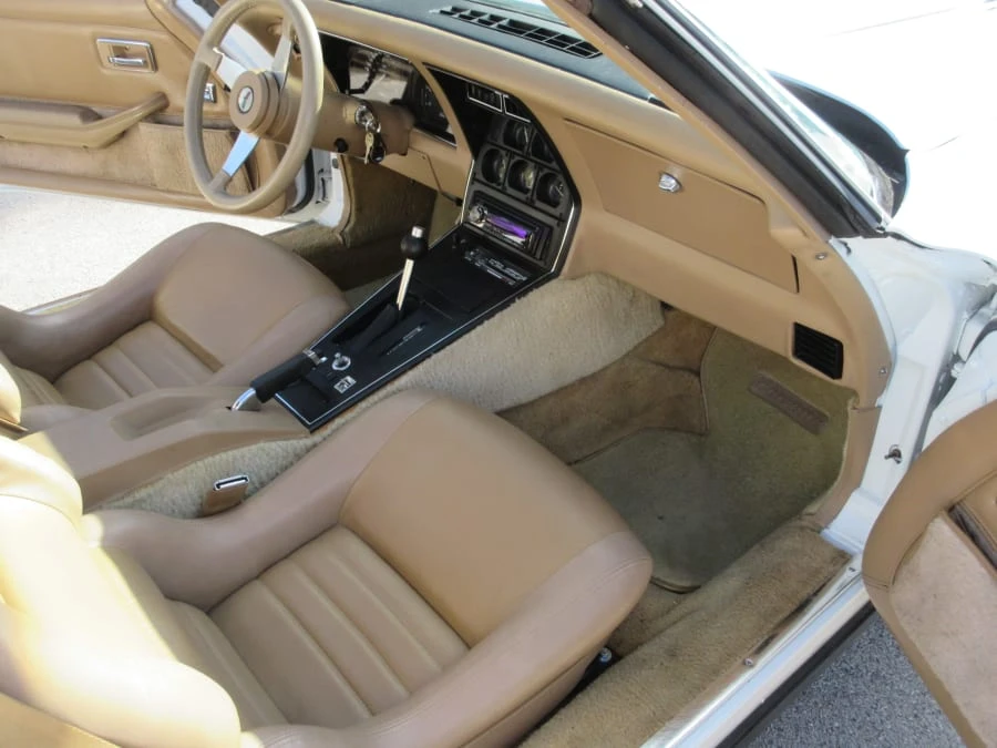 1982 Chevrolet Corvette C3 - Image 5 of 11