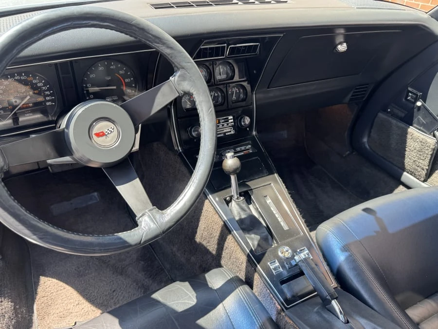 1982 Chevrolet Corvette C3 - Image 6 of 11
