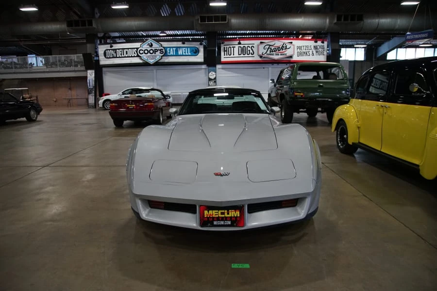 1982 Chevrolet Corvette C3 - Image 4 of 11