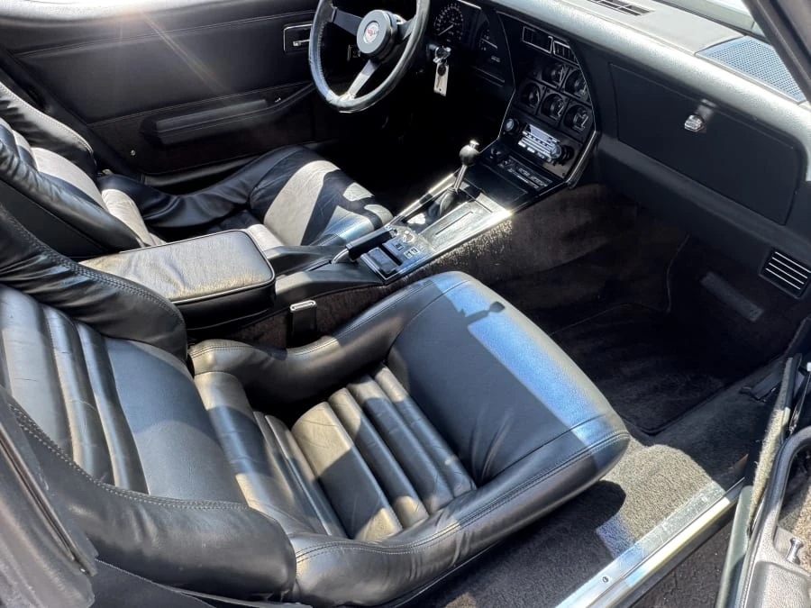 1982 Chevrolet Corvette C3 - Image 9 of 11