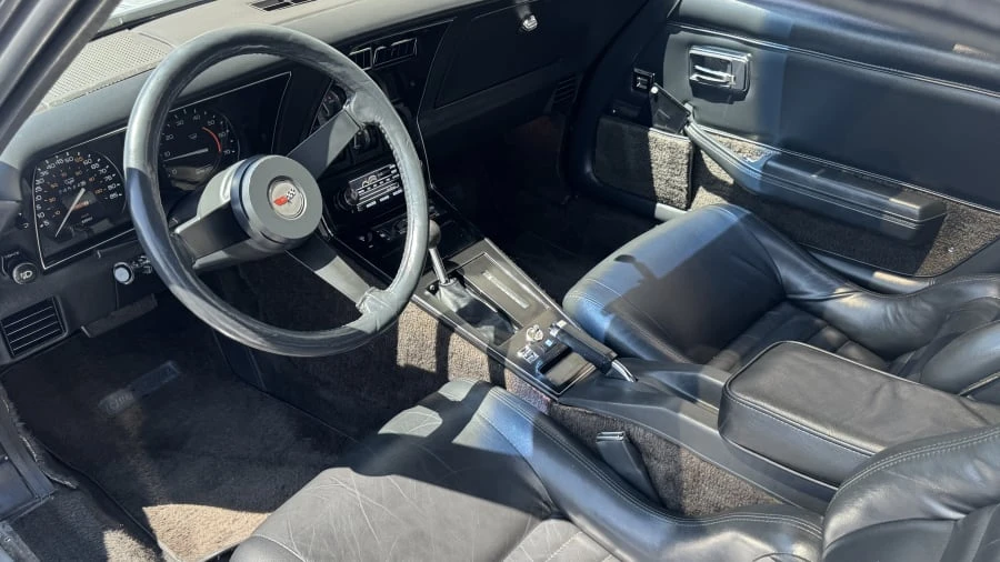 1982 Chevrolet Corvette C3 - Image 8 of 11