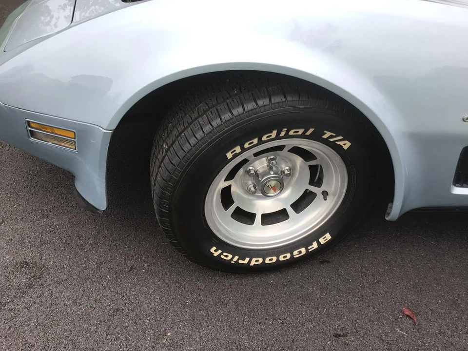1982 Chevrolet Corvette C3 - Image 12 of 31