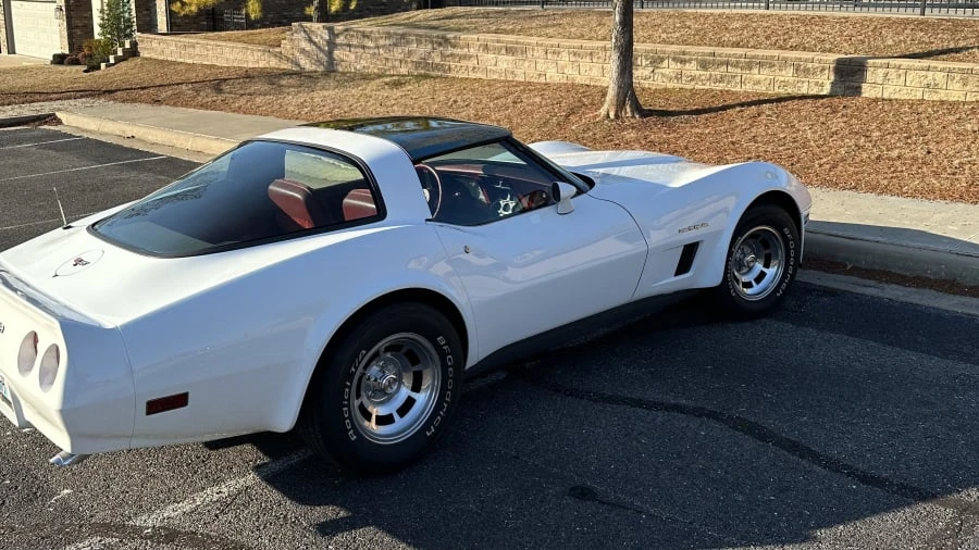 1982 Chevrolet Corvette C3 - Image 2 of 15