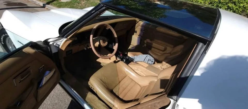 1982 Chevrolet Corvette C3 - Image 6 of 9