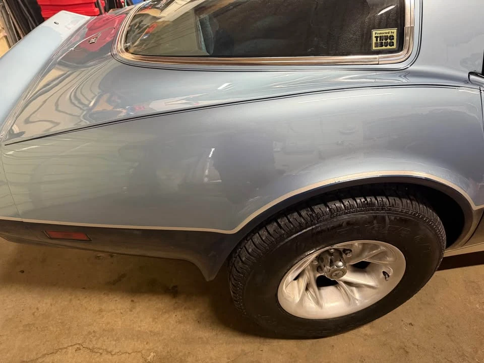 1982 Chevrolet Corvette - Image 2 of 18