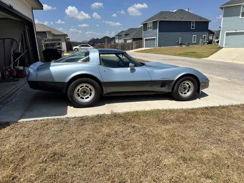 1982 Chevrolet Corvette C3 - Image 3 of 10