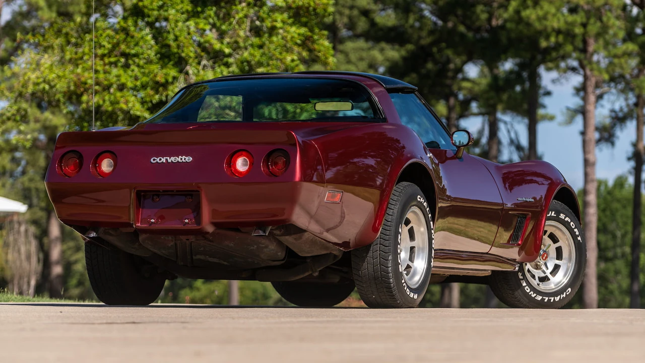 1982 Chevrolet Corvette C3 - Image 13 of 28
