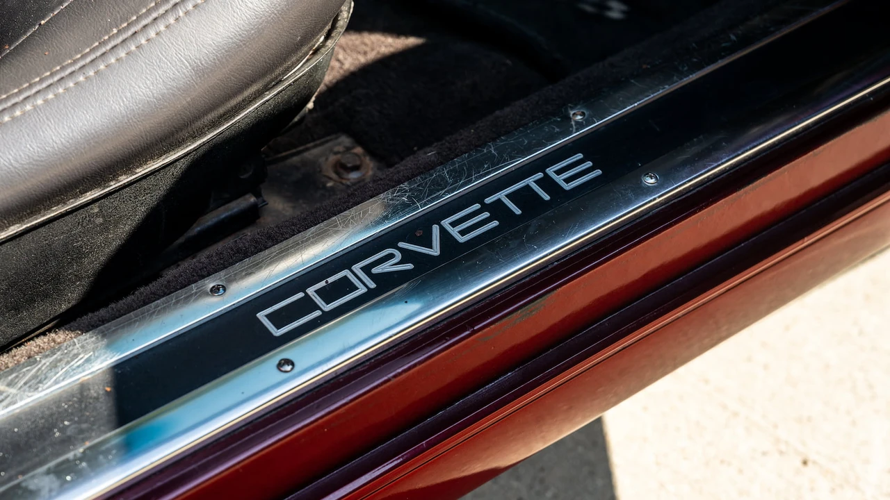 1982 Chevrolet Corvette C3 - Image 16 of 28