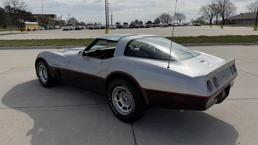 1982 Chevrolet Corvette C3 - Image 3 of 8