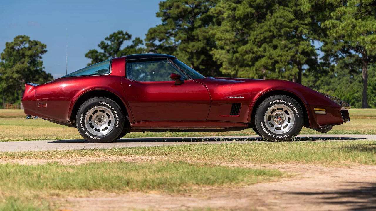 1982 Chevrolet Corvette C3 - Image 8 of 28