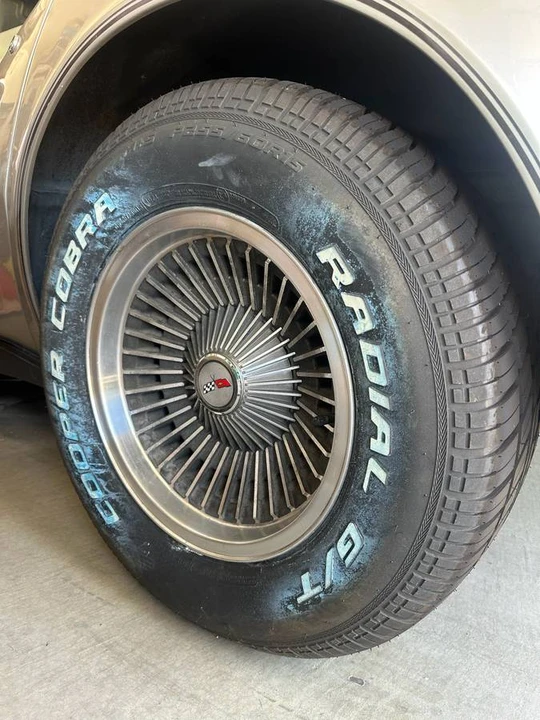 1982 Chevrolet Corvette C3 - Image 6 of 10