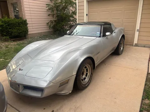 1982 Chevrolet Corvette C3 - Image 2 of 11