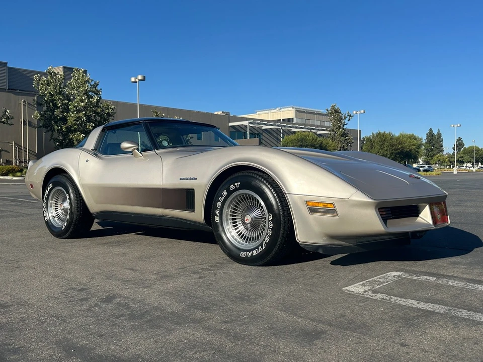 1982 Chevrolet Corvette C3 - Image 12 of 21
