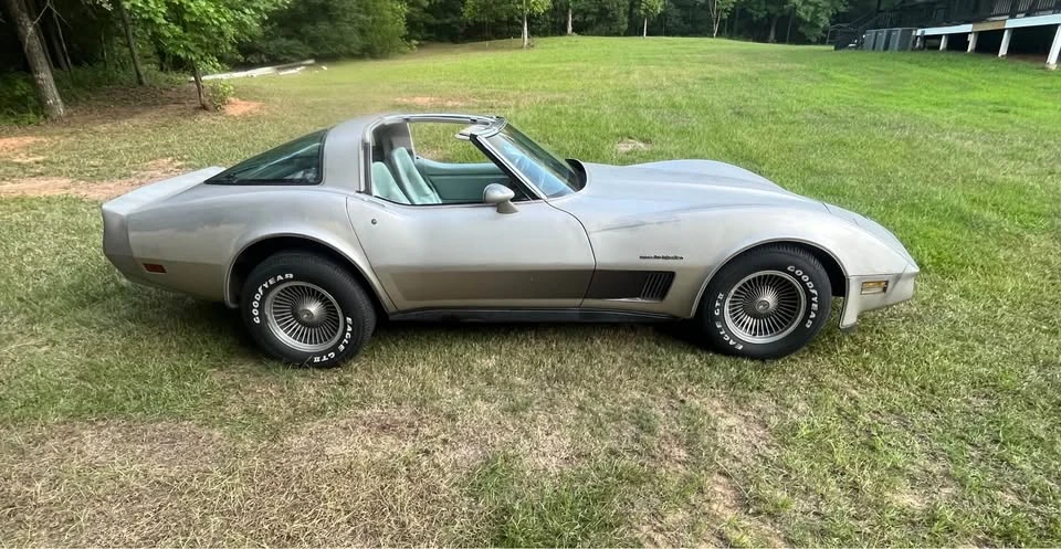 1982 Chevrolet Corvette C3 - Image 10 of 17